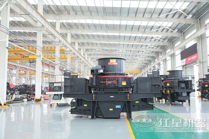 把石頭磨成沙子的磨砂機價格、產(chǎn)量是多少